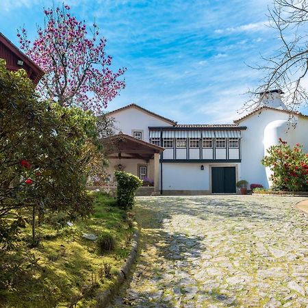 Quinta De Mouraes Casa Dos Rododendros Guest House Lever ภายนอก รูปภาพ