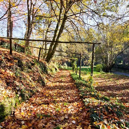 Quinta De Mouraes Casa Dos Rododendros Guest House Lever ภายนอก รูปภาพ