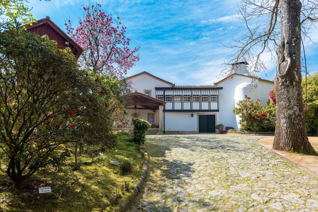 Quinta De Mouraes Casa Dos Rododendros Guest House Lever ภายนอก รูปภาพ