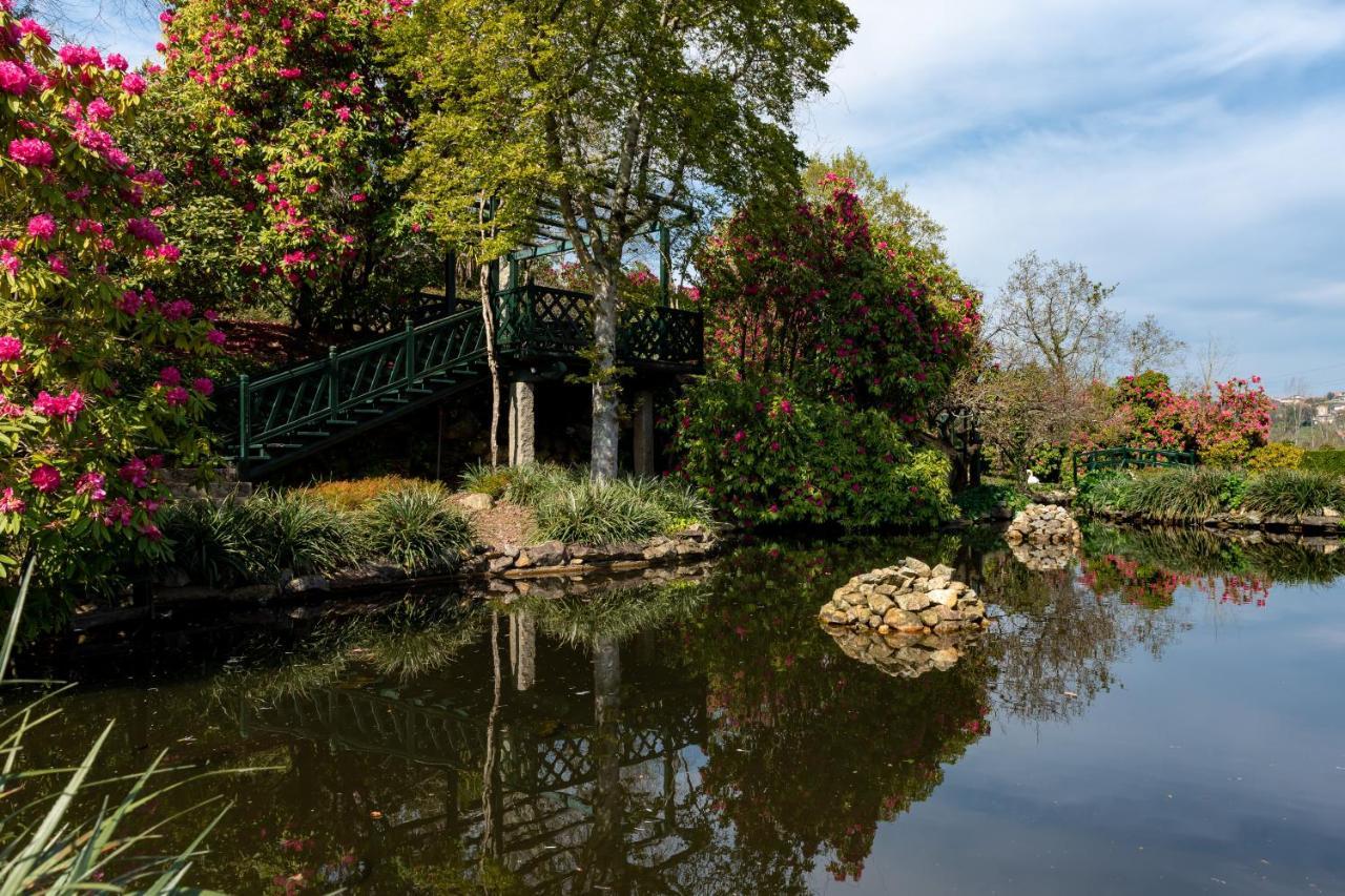 Quinta De Mouraes Casa Dos Rododendros Guest House Lever ภายนอก รูปภาพ