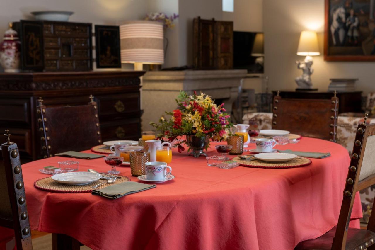 Quinta De Mouraes Casa Dos Rododendros Guest House Lever ภายนอก รูปภาพ