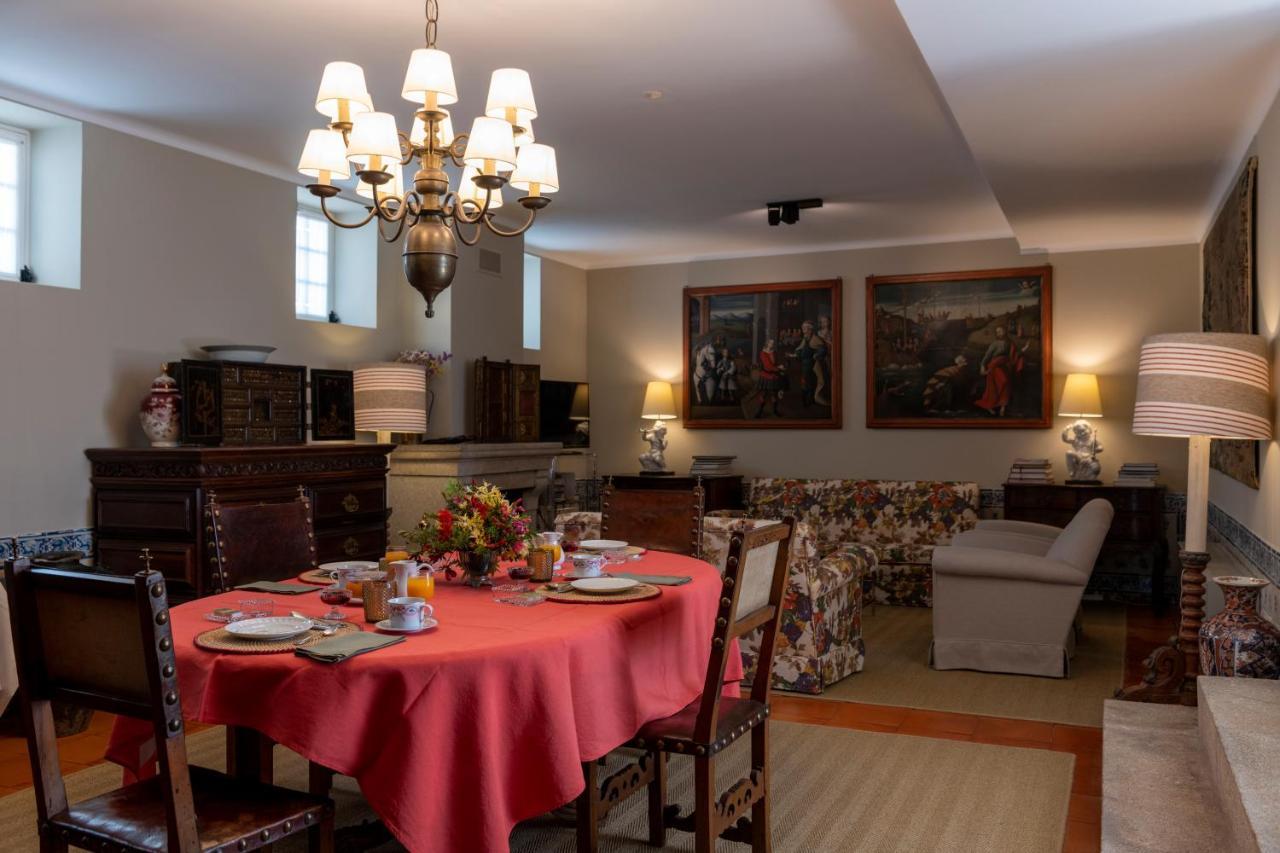 Quinta De Mouraes Casa Dos Rododendros Guest House Lever ภายนอก รูปภาพ