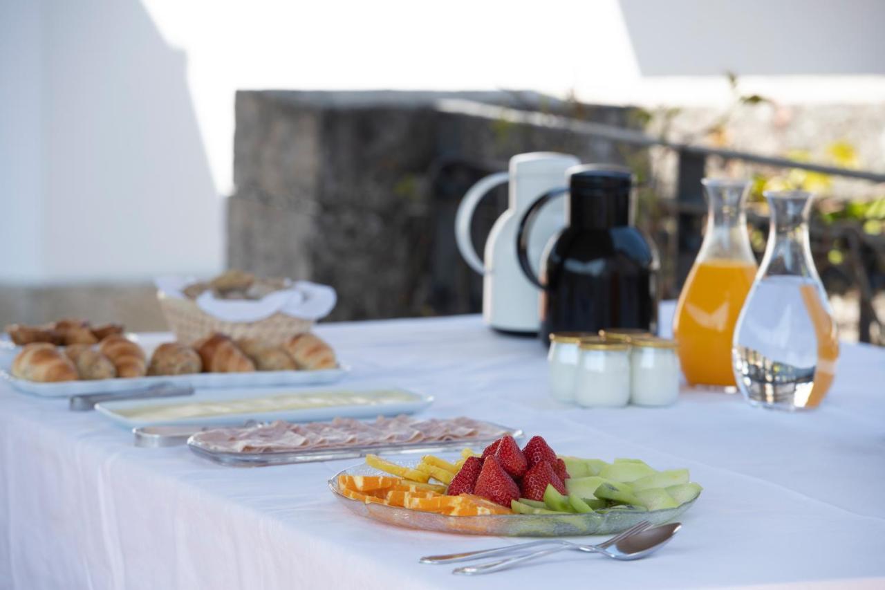 Quinta De Mouraes Casa Dos Rododendros Guest House Lever ภายนอก รูปภาพ