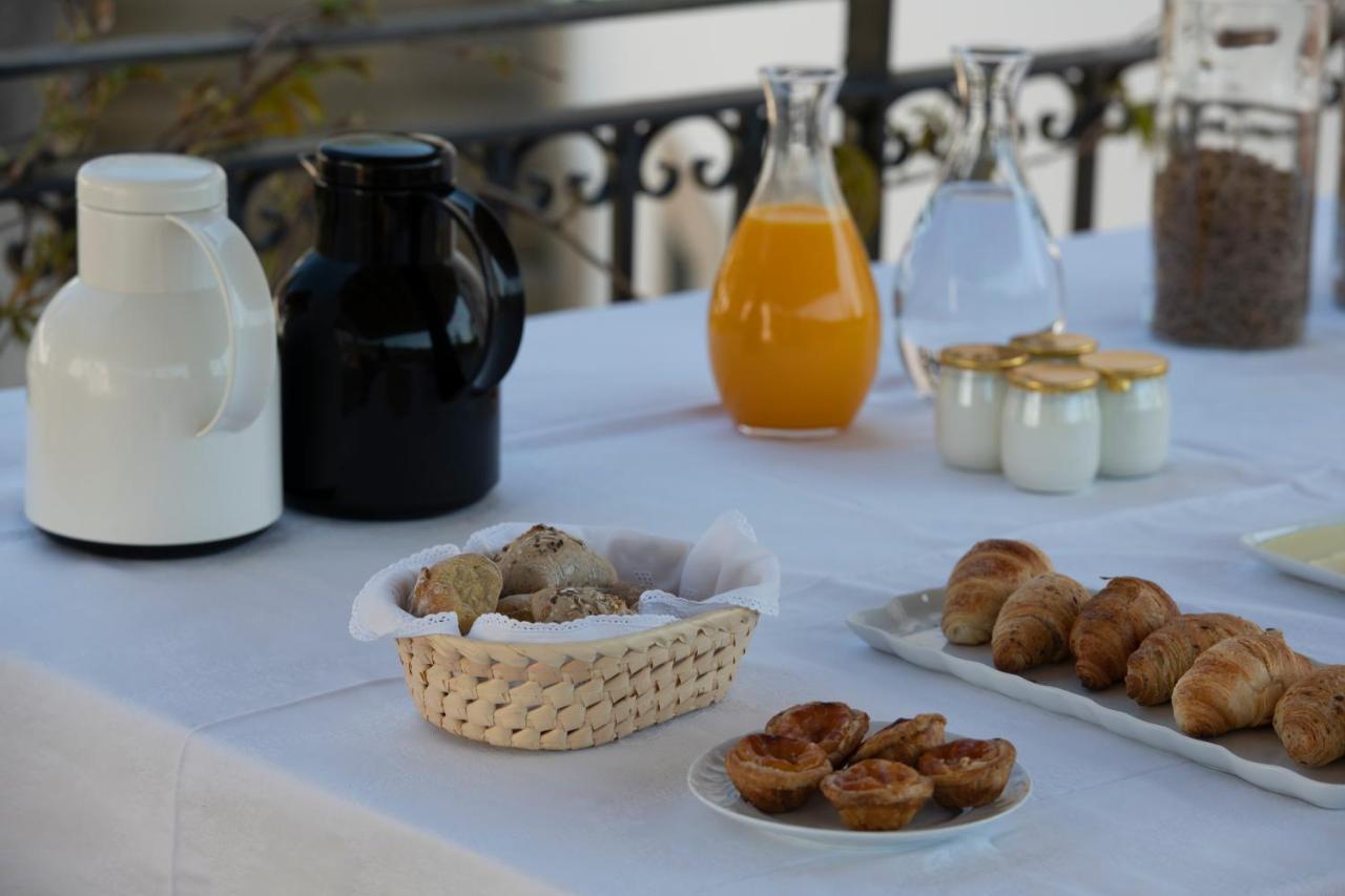 Quinta De Mouraes Casa Dos Rododendros Guest House Lever ภายนอก รูปภาพ