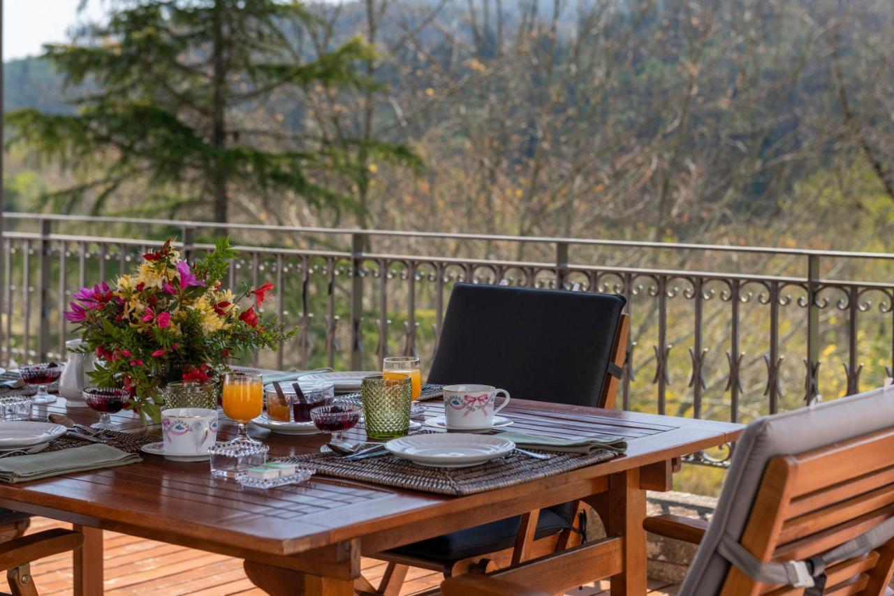 Quinta De Mouraes Casa Dos Rododendros Guest House Lever ภายนอก รูปภาพ
