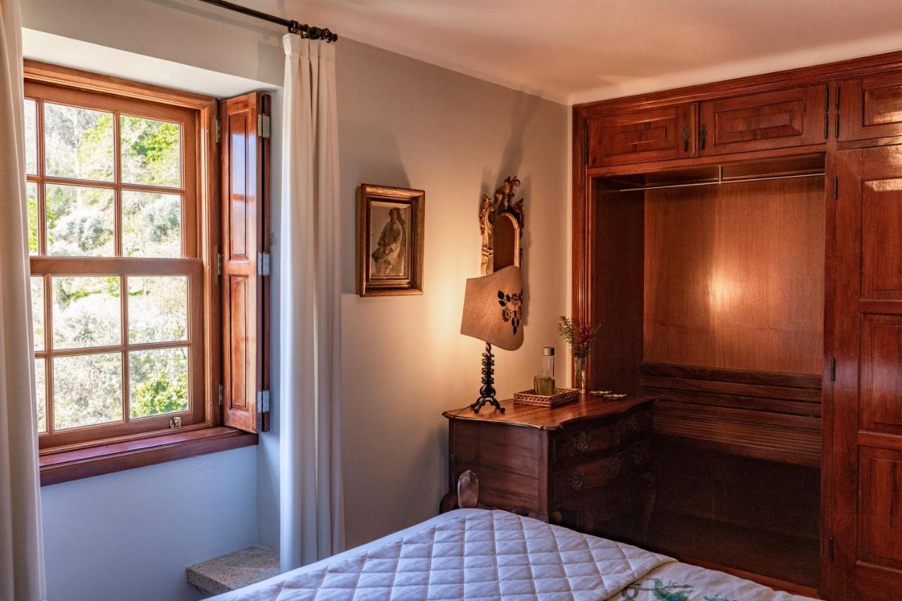 Quinta De Mouraes Casa Dos Rododendros Guest House Lever ภายนอก รูปภาพ