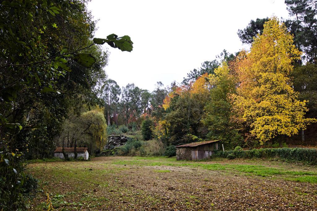 Quinta De Mouraes Casa Dos Rododendros Guest House Lever ภายนอก รูปภาพ