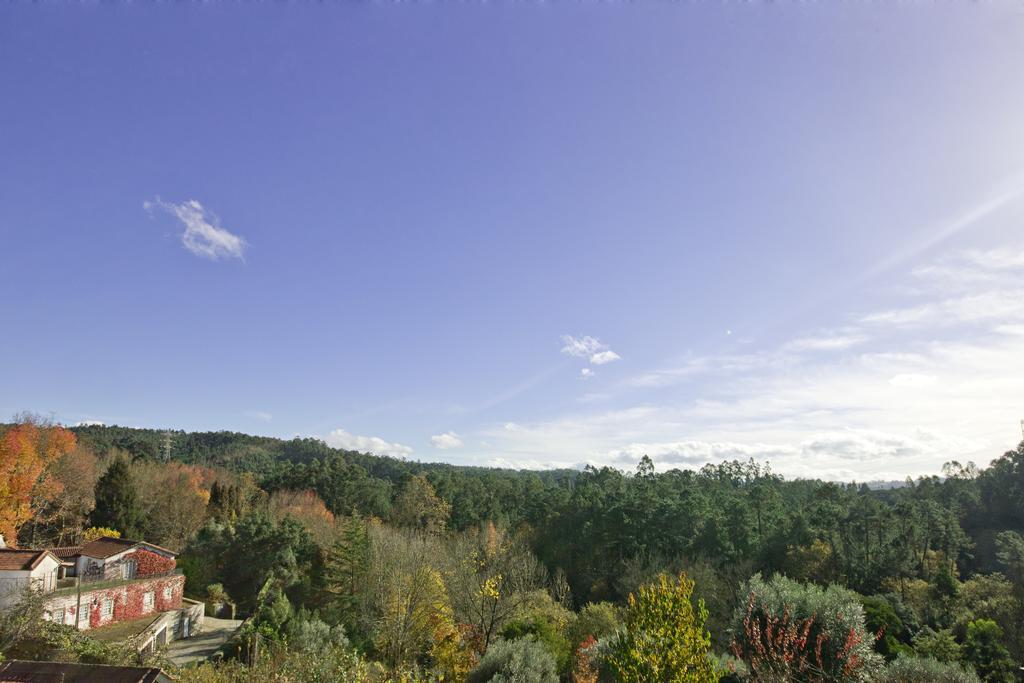 Quinta De Mouraes Casa Dos Rododendros Guest House Lever ภายนอก รูปภาพ